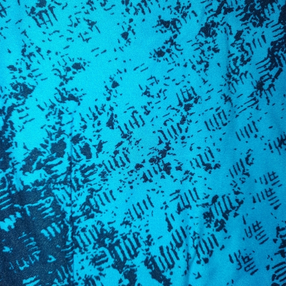 Lularoe T&C (Tall & Curvy) leggings - Picture 2 of 3